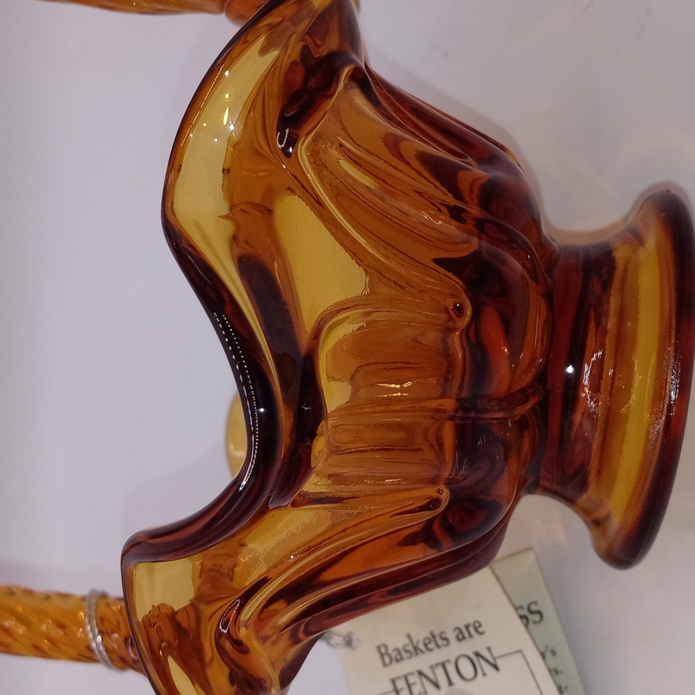Vintage Fenton Art Glass Amber Gold Lamb's Tongue Wedding Shower Basket USA Made - Picture 3 of 6